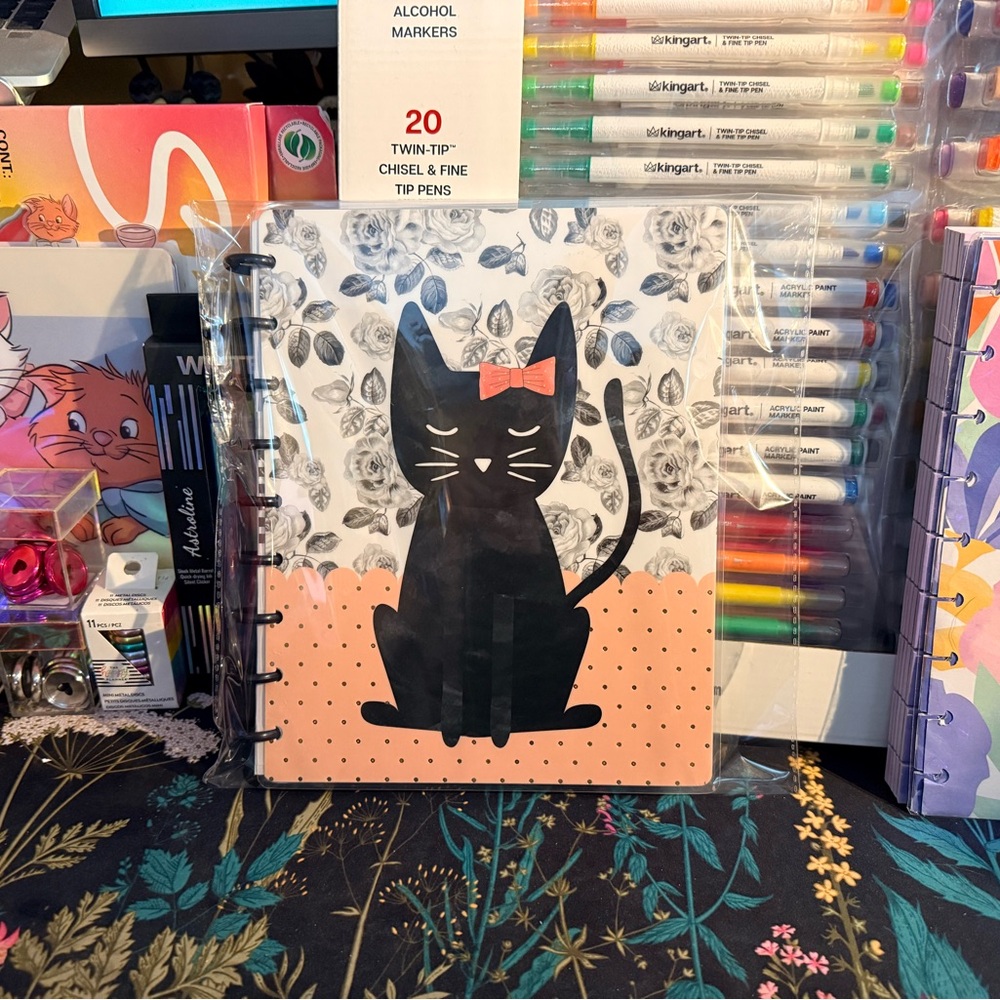 Happy Planner Guided Journal Cat Floral w/metal discs - Classic - NEW